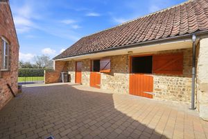 Stables- click for photo gallery